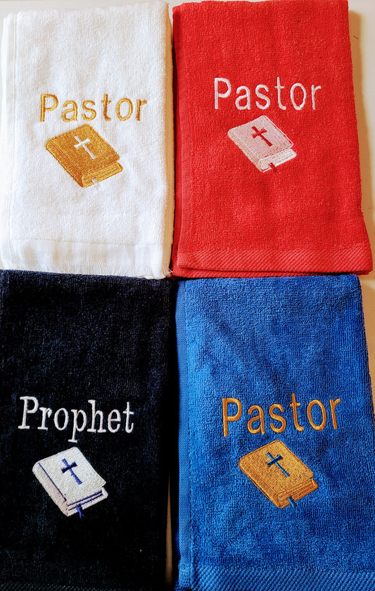 Monogrammed Fingertip Towel